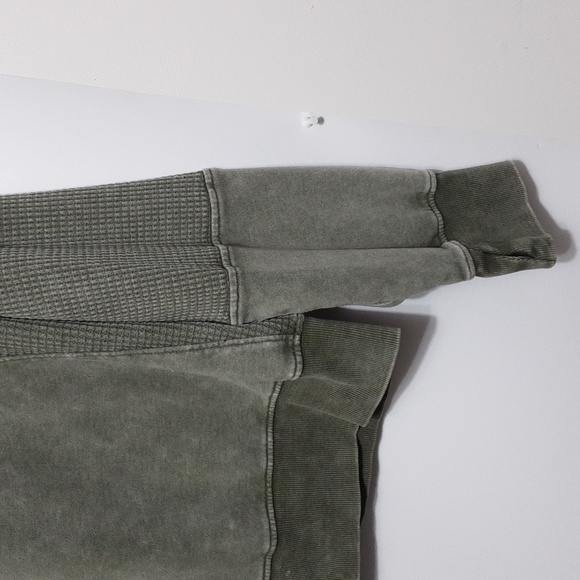 EVEREVE Kassandra Thermal Mix Sweatshirt L - Picture 2 of 8